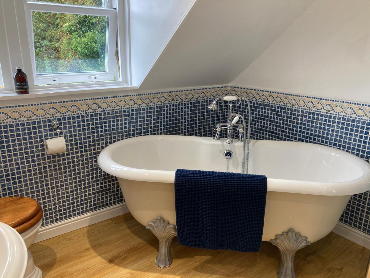 Craigneuk Near Oban, Stunning Home With Sea Views Exteriör bild